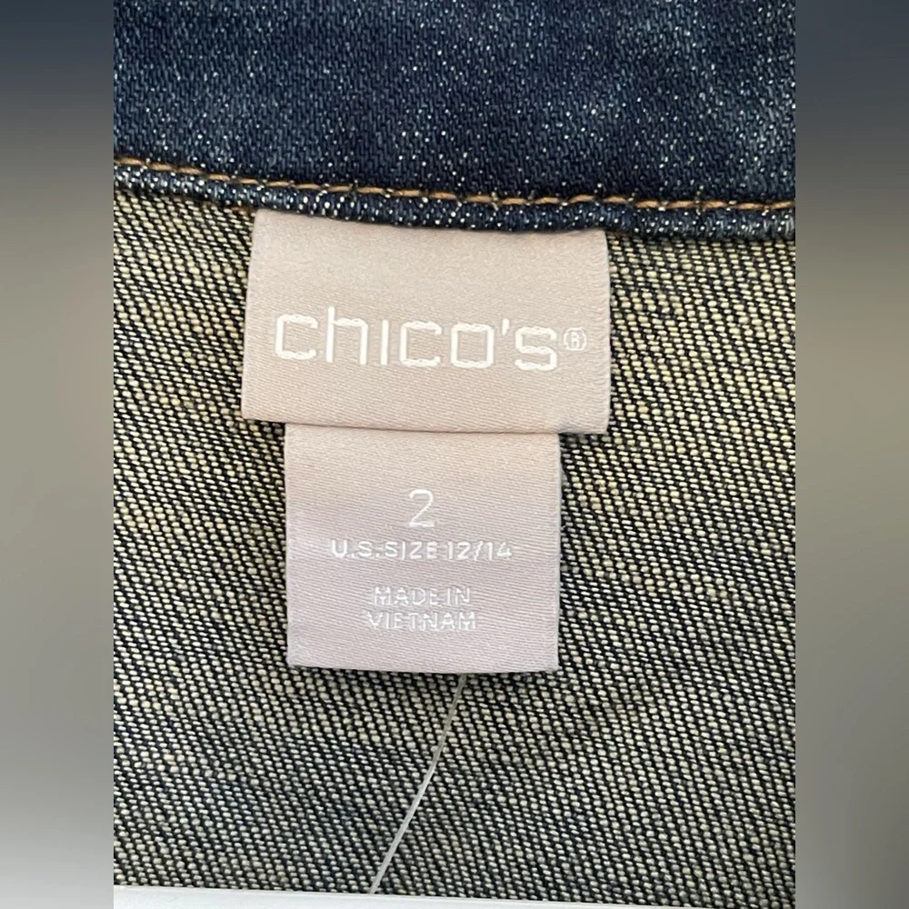 Chicos Classic Denim Jacket size 2-L Jeans Button - Picture 7 of 9